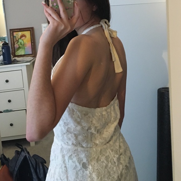 KENDALL & KYLIE WHITE LACE ROMPER - Picture 3 of 4